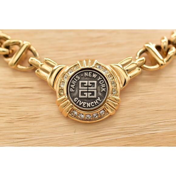 Givenchy Vintage Coin Medallion Collar Necklace Chunky Curb Gold Signed BinBM - Picture 8 of 12